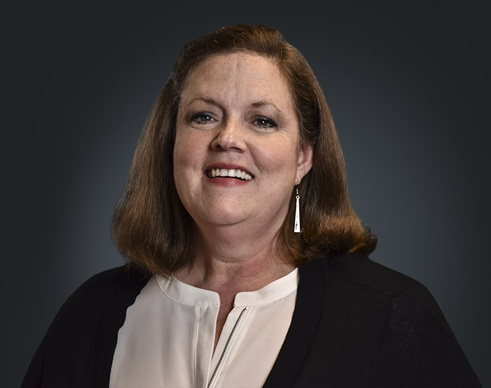Lynn Oakes - Copywriter